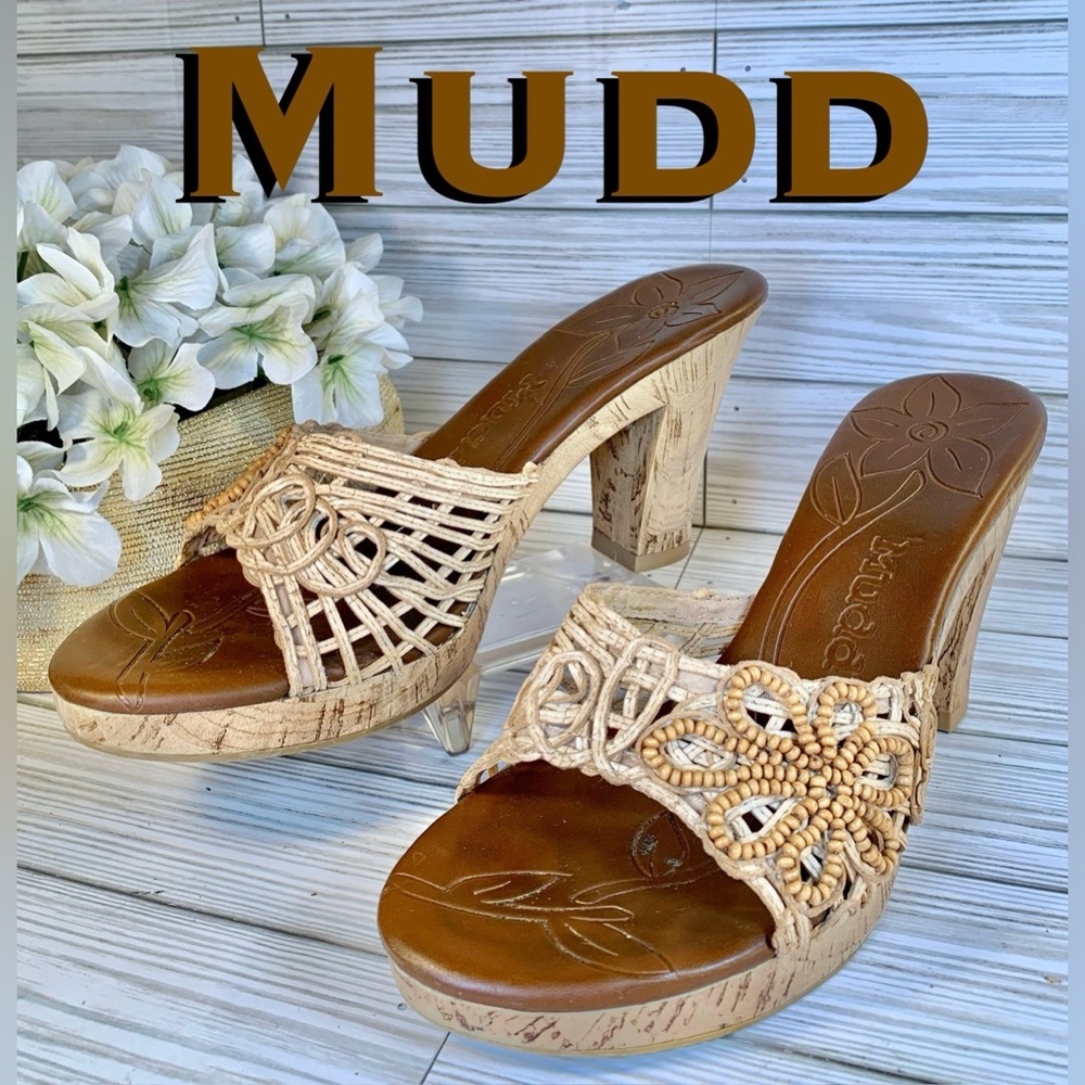Mudd Haskell Cork Heels With Flower Design S:9M